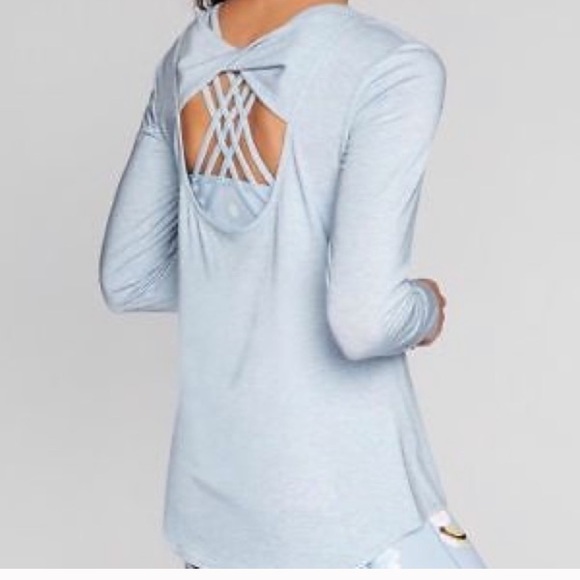 Athleta Flexlight Open Back Shirt! - Picture 3 of 11